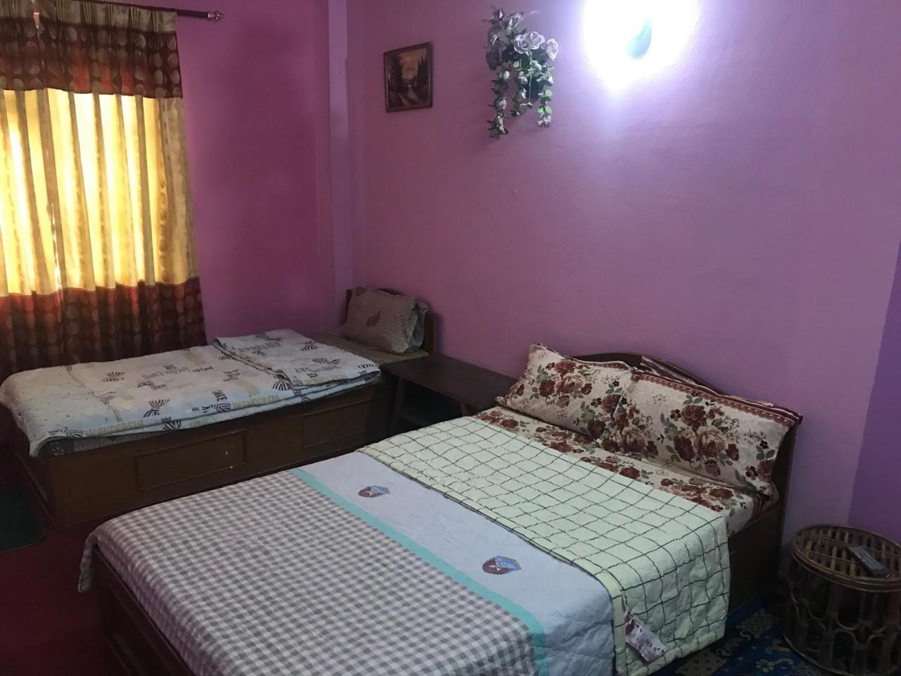 Anmol Guest House Kathmandu Buitenkant foto
