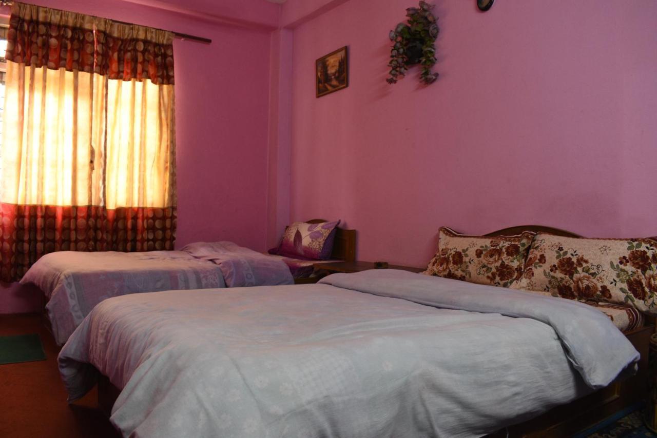 Anmol Guest House Kathmandu Buitenkant foto